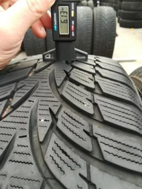 Гуми Зимни 215/65R16, снимка 7