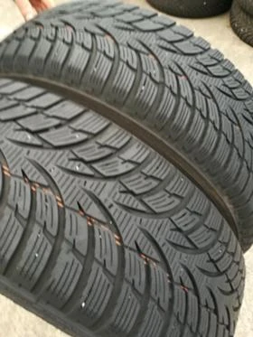 Гуми Зимни 215/65R16, снимка 3