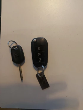 Peugeot 208 Pure Tech, снимка 13