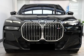 BMW i7 M70/ xDrive/ EXECUTIVE/ CARBON/ B&W/ PANO/ 360/ , снимка 2 - Автомобили и джипове - 45336316