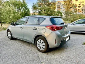 Toyota Auris, снимка 2