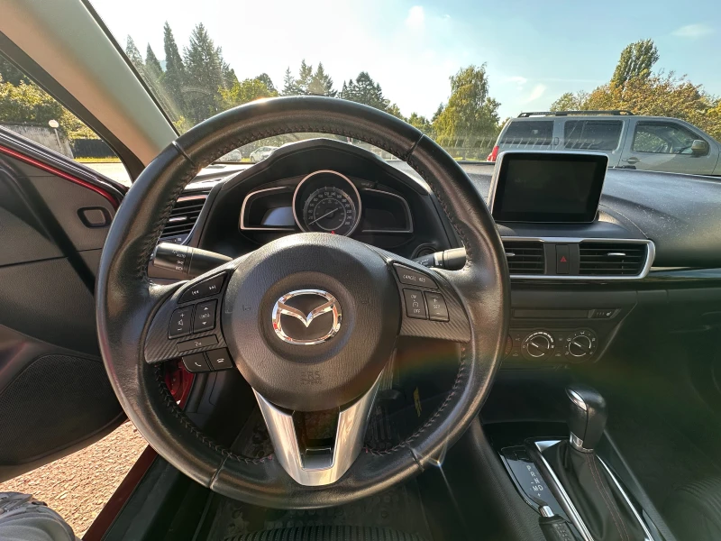 Mazda 3 Skyactiv, снимка 10 - Автомобили и джипове - 47331416