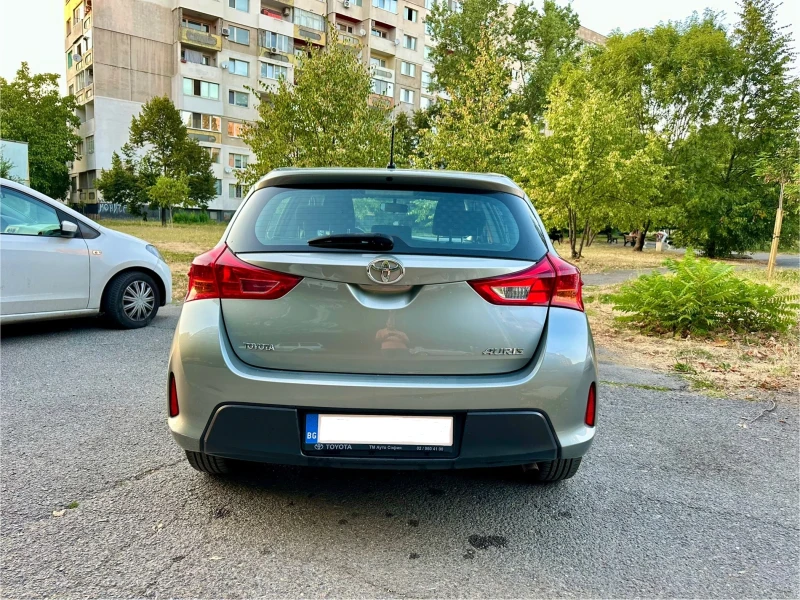 Toyota Auris, снимка 6 - Автомобили и джипове - 48613730