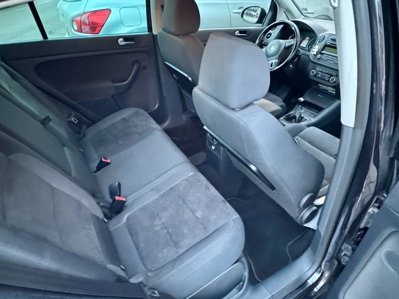 VW Golf Plus 1.6 TDI 105к.с. , снимка 6 - Автомобили и джипове - 48796991