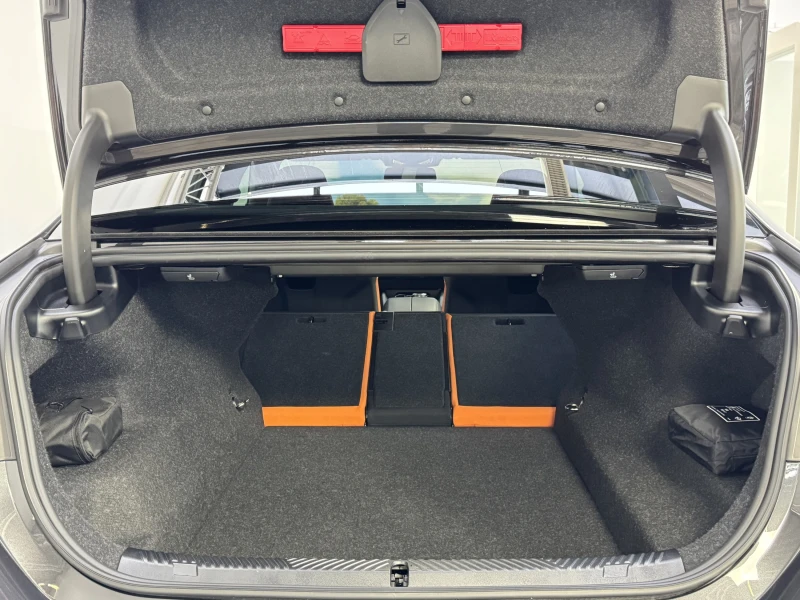 BMW M5 ACC Sitzl&#252;ftung Drivers Carbon Ext. B&W, снимка 12 - Автомобили и джипове - 51511853