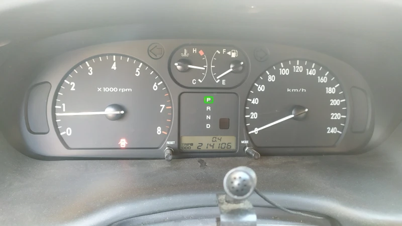 Kia Magentis, снимка 7 - Автомобили и джипове - 52514131