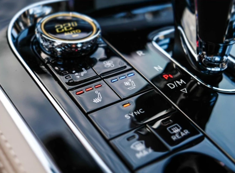 Bentley Continental gt S V8/CERAMIC/CARBON/NAIM/PANO/HEAD UP/360/, снимка 12 - Автомобили и джипове - 52751620