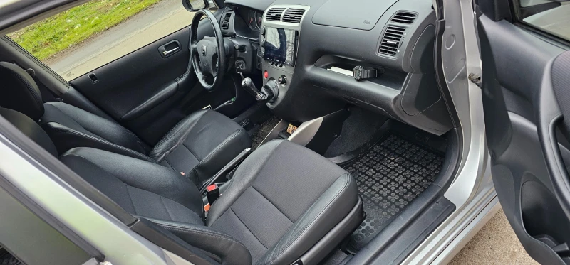 Honda Civic 2.0, снимка 10 - Автомобили и джипове - 52883153