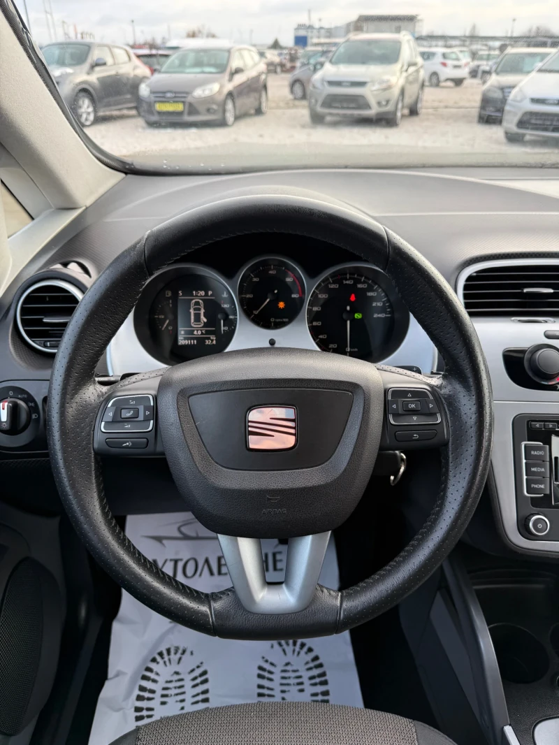 Seat Altea XL 2.0 TDi AUTO, снимка 10 - Автомобили и джипове - 53439036