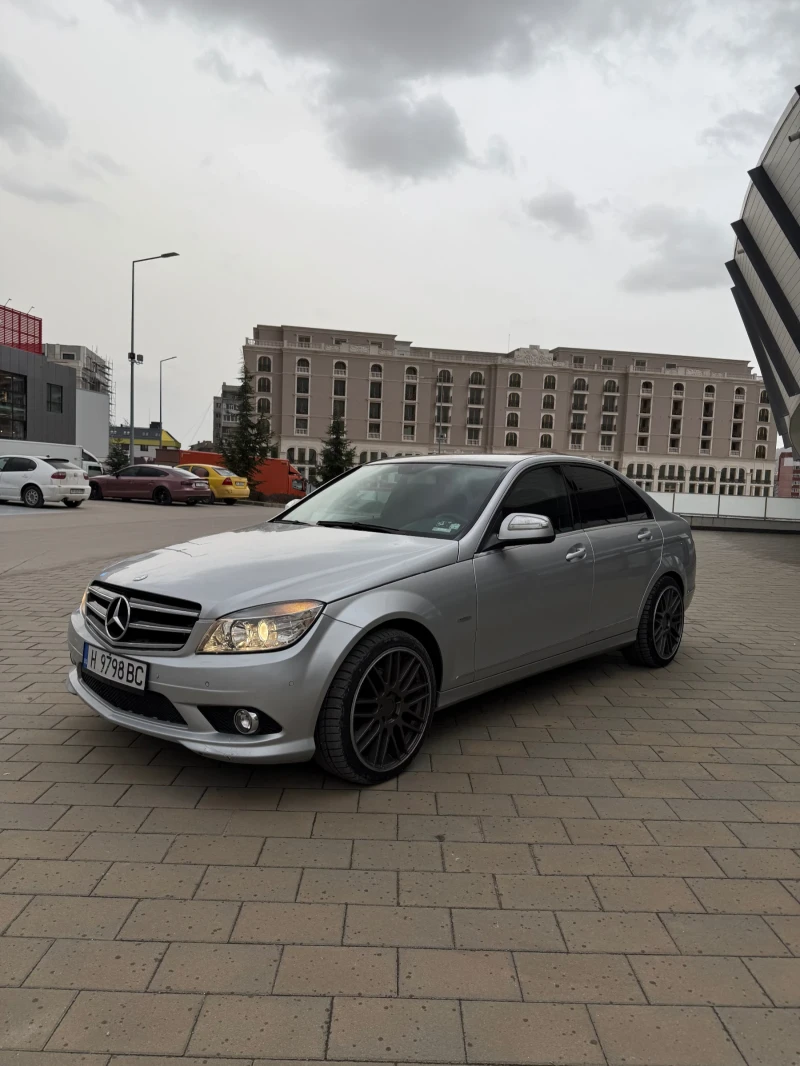 Mercedes-Benz C 220, снимка 11 - Автомобили и джипове - 53561001
