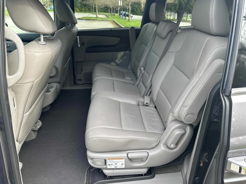 Honda Odyssey TOURING * CARFAX* , снимка 9 - Автомобили и джипове - 53562777