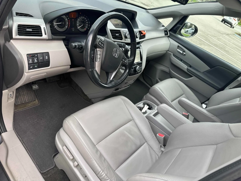 Honda Odyssey TOURING * CARFAX* , снимка 6 - Автомобили и джипове - 53562777
