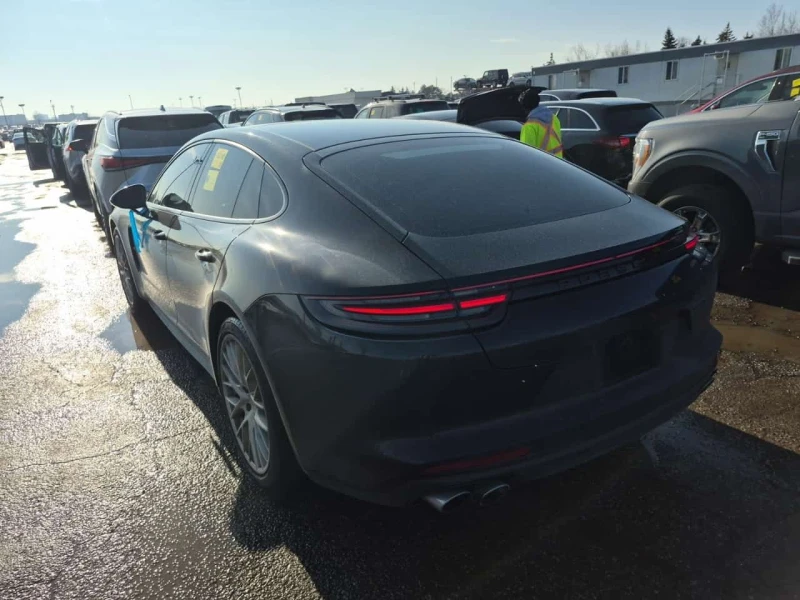 Porsche Panamera 4  CARFAX, снимка 4 - Автомобили и джипове - 53564057