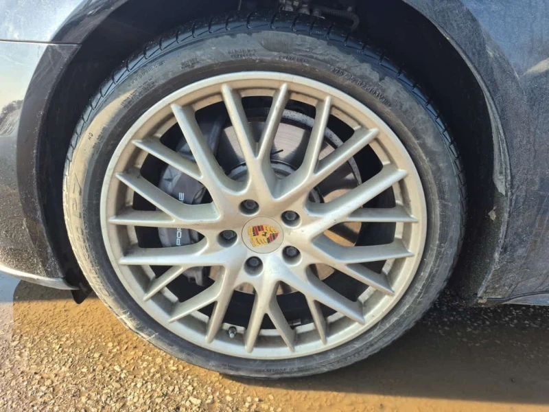 Porsche Panamera 4  CARFAX, снимка 6 - Автомобили и джипове - 53564057