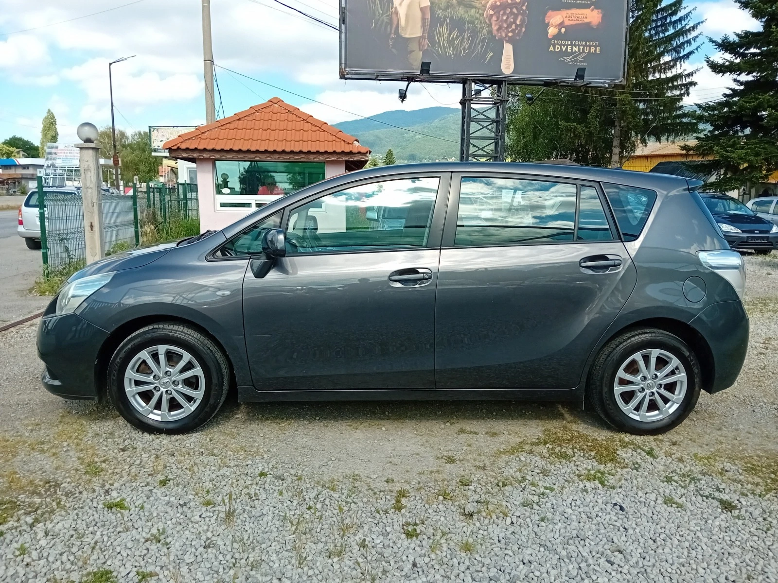 Toyota Verso 1.6 132ks  - изображение 6