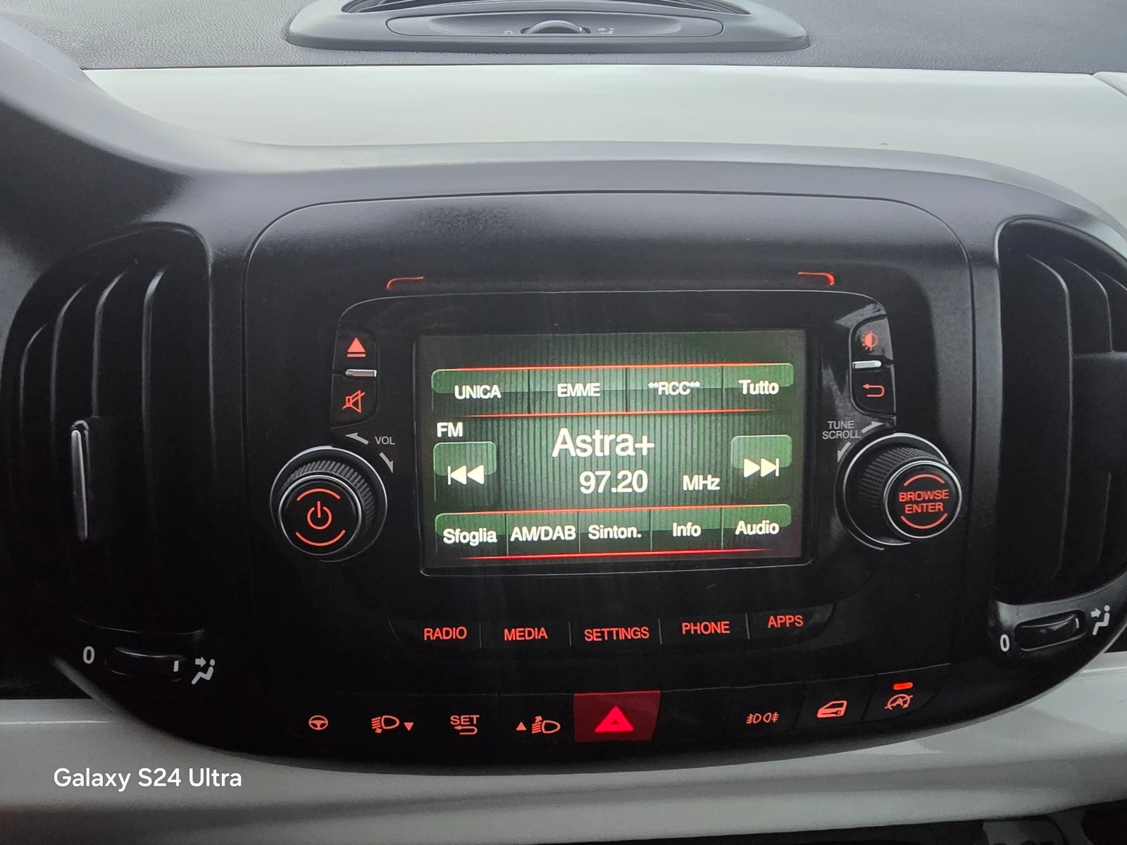 Fiat 500L 1.3MULTIJET-ITALIA-EURO6 | Mobile.bg — изображение 14