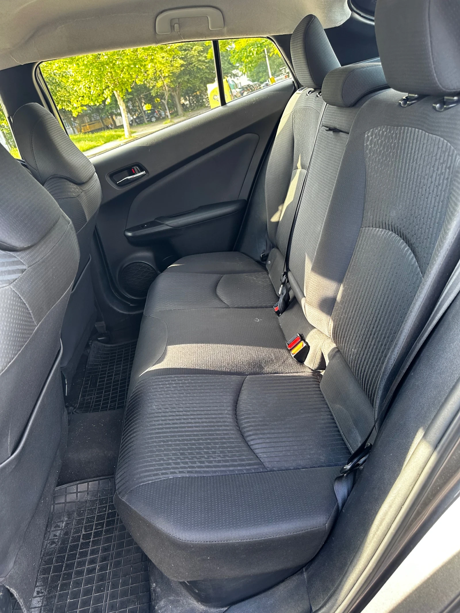 Toyota Prius IV - изображение 7