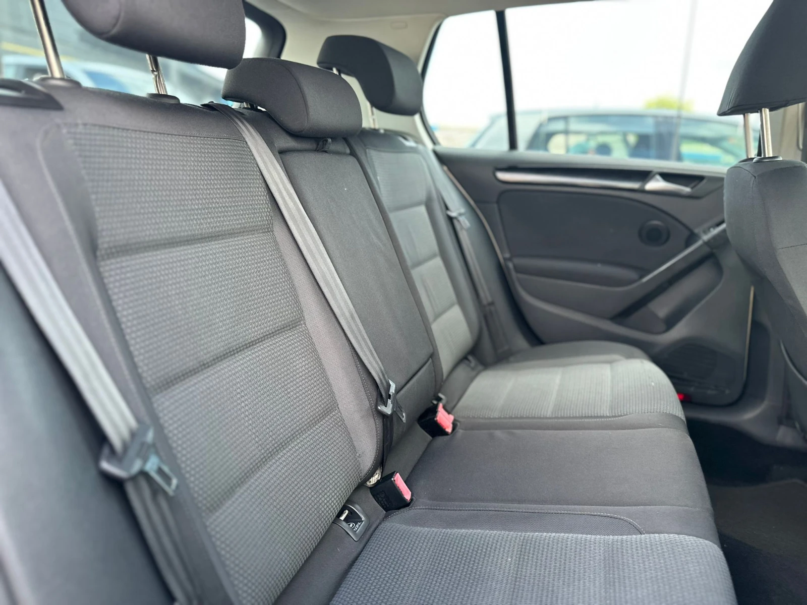 VW Golf / 2.0 TDI / 140 HP / EURO 5 / TOP /  - изображение 10