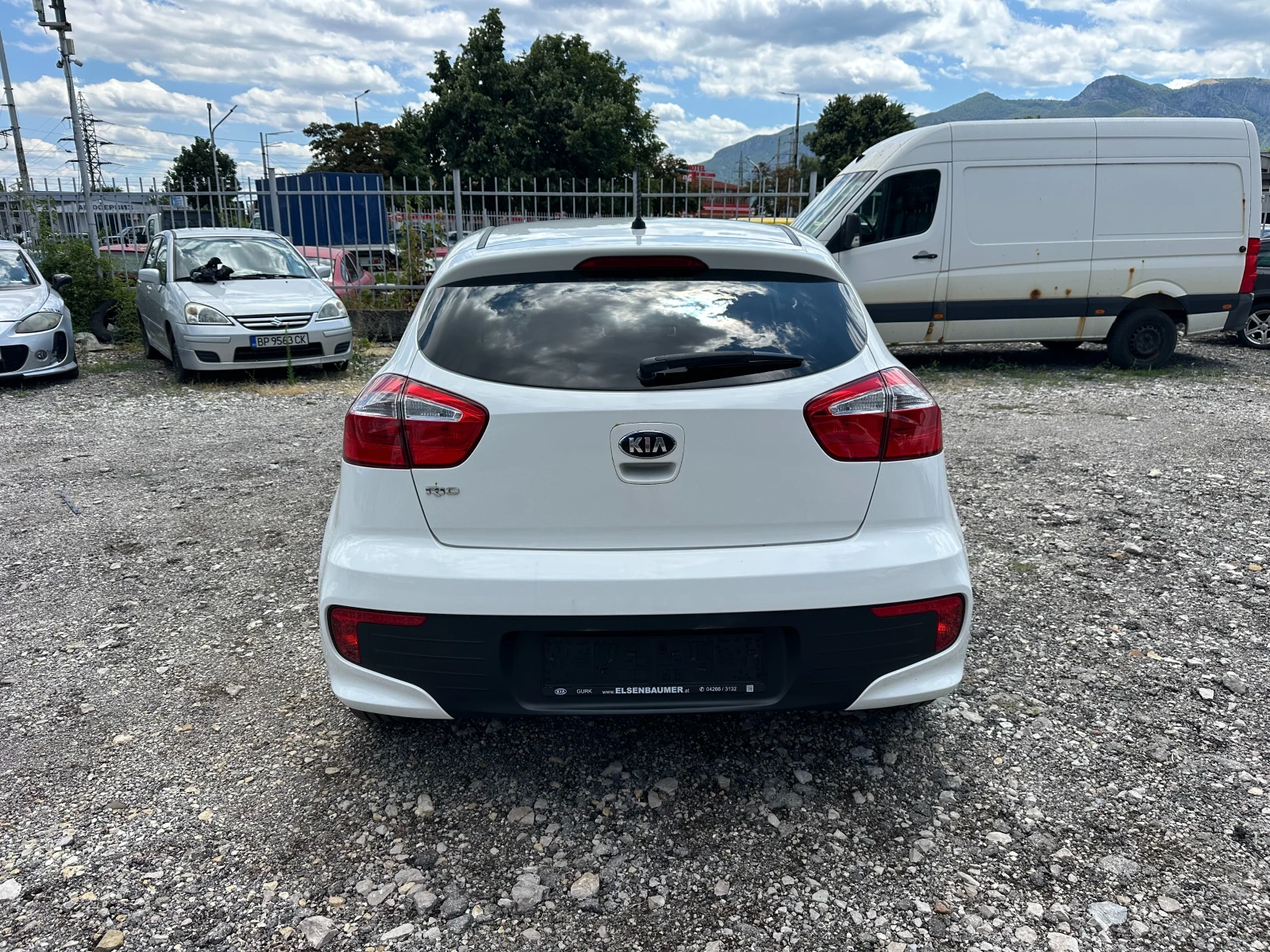 Kia Rio 1.25i 69kc - изображение 4