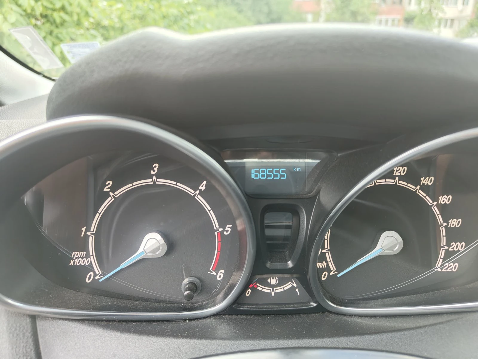 Ford Fiesta  - изображение 6
