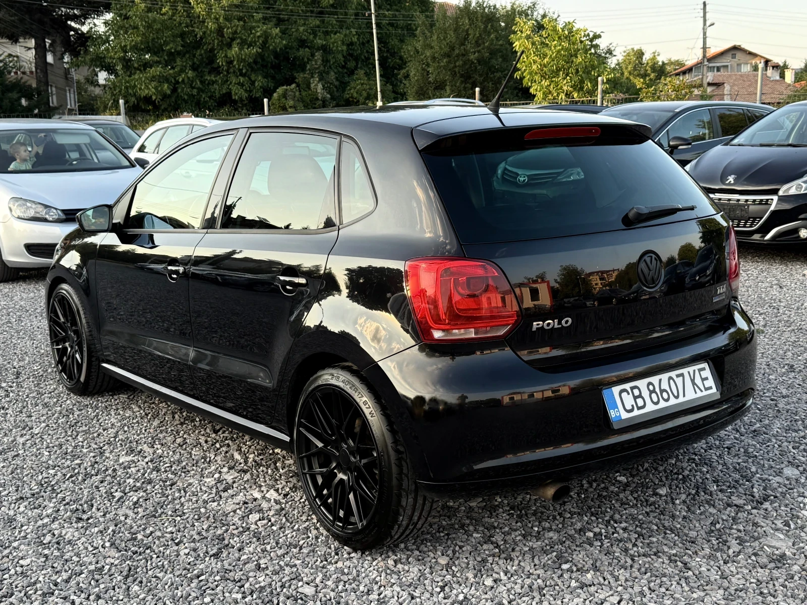 VW Polo 1.6 TDI (90кс) 2013г. Еuro5 Регистриран Обслужен - изображение 8