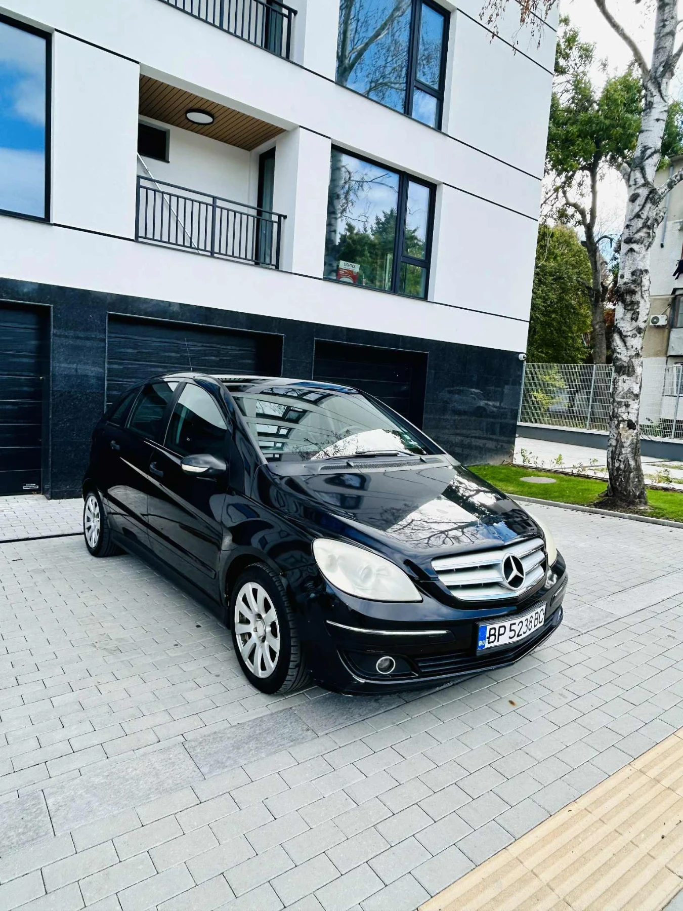 Mercedes-Benz B 180  - изображение 8