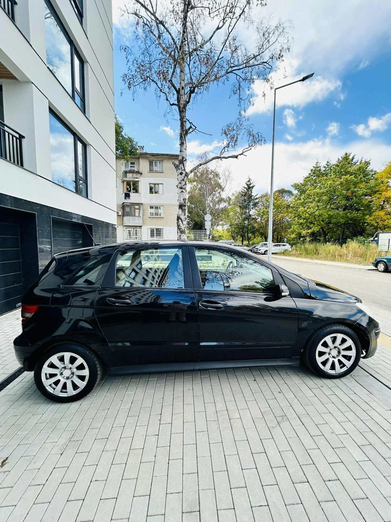 Mercedes-Benz B 180  - изображение 7