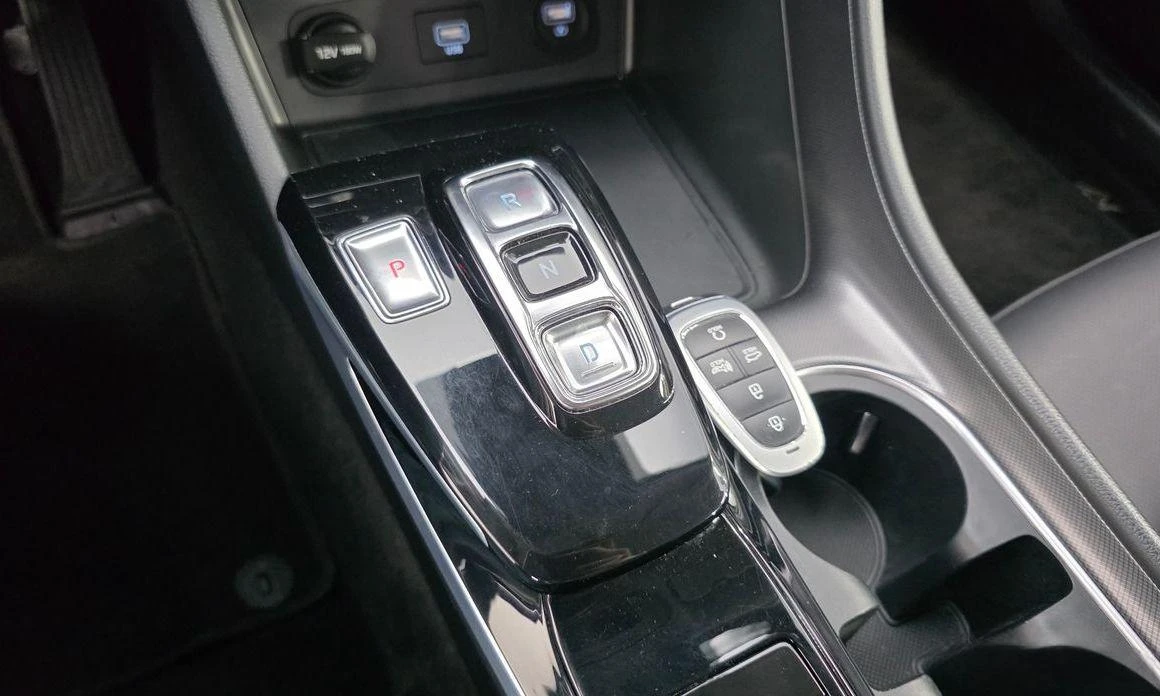 Hyundai Sonata 2.0 LPG Smart * НАЙ-ДОБРА ЦЕНА В БЪЛГАРИЯ*  - изображение 9