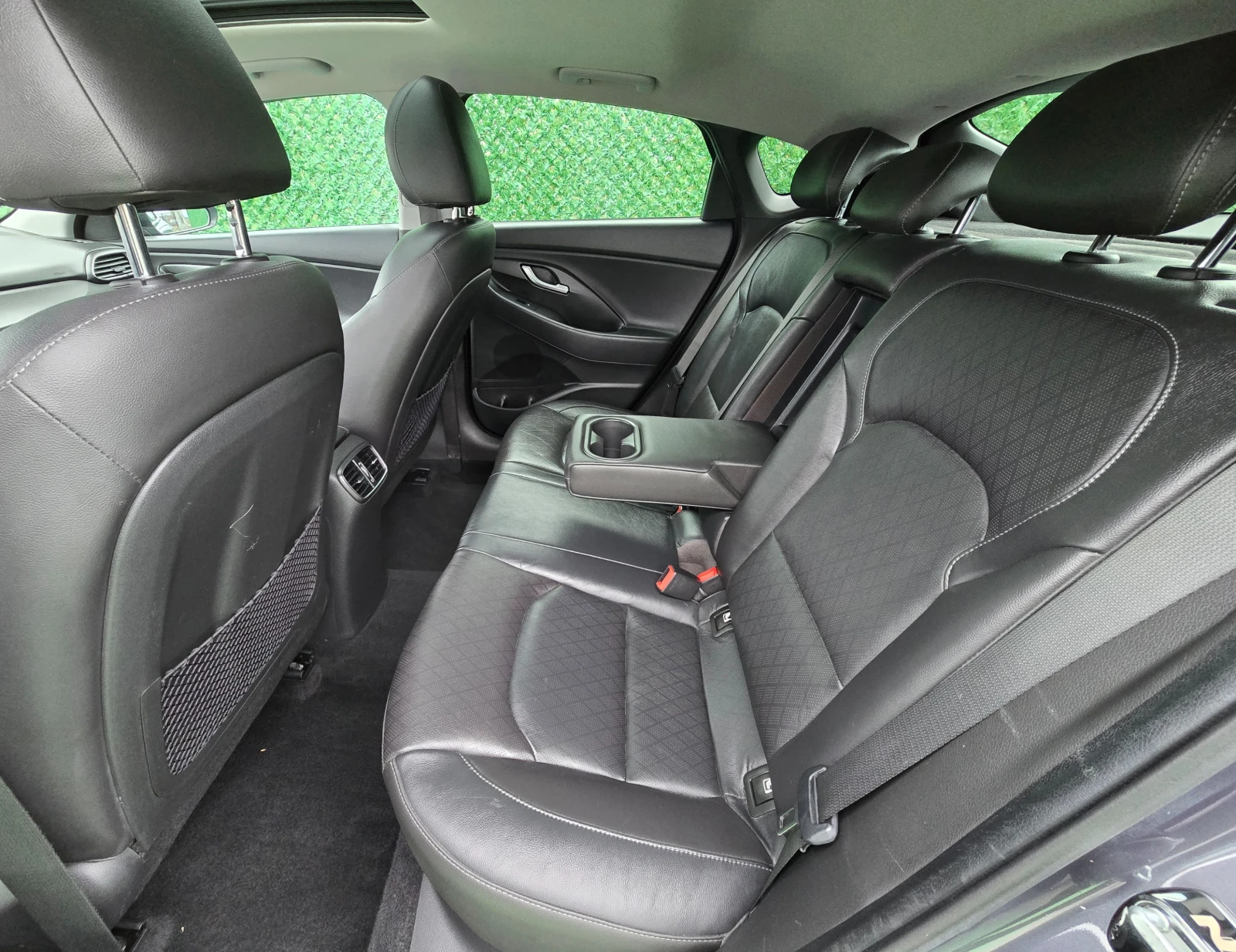 Hyundai I30 1.4GDI* 141кс* FASTBACK* FULL* AUTOMATIC - изображение 10