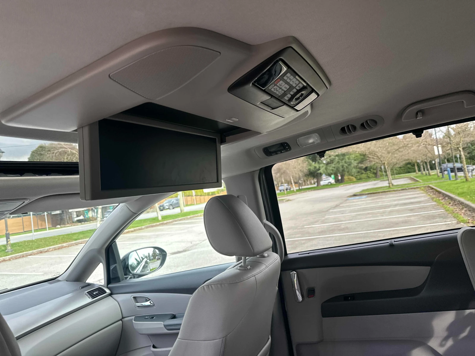 Honda Odyssey TOURING * CARFAX*  | Mobile.bg � ����������� 15