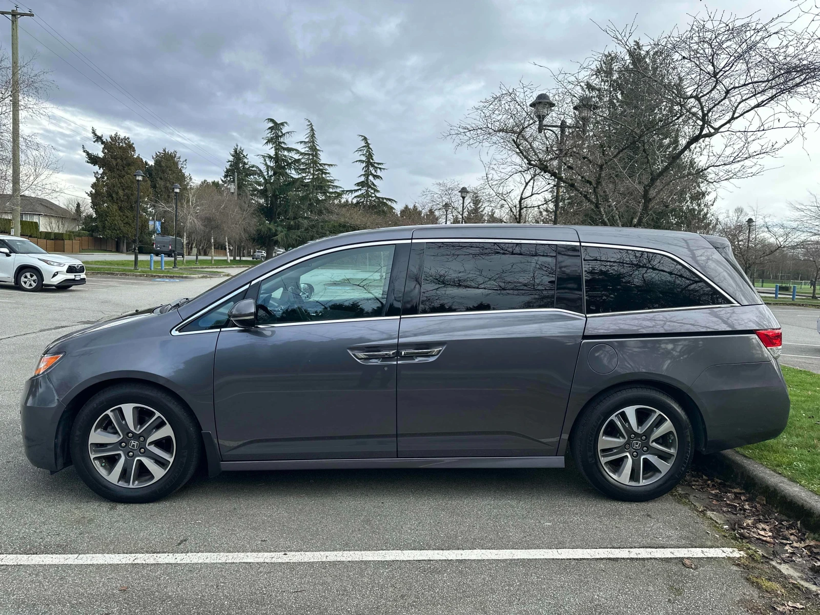 Honda Odyssey TOURING * CARFAX*  - изображение 2