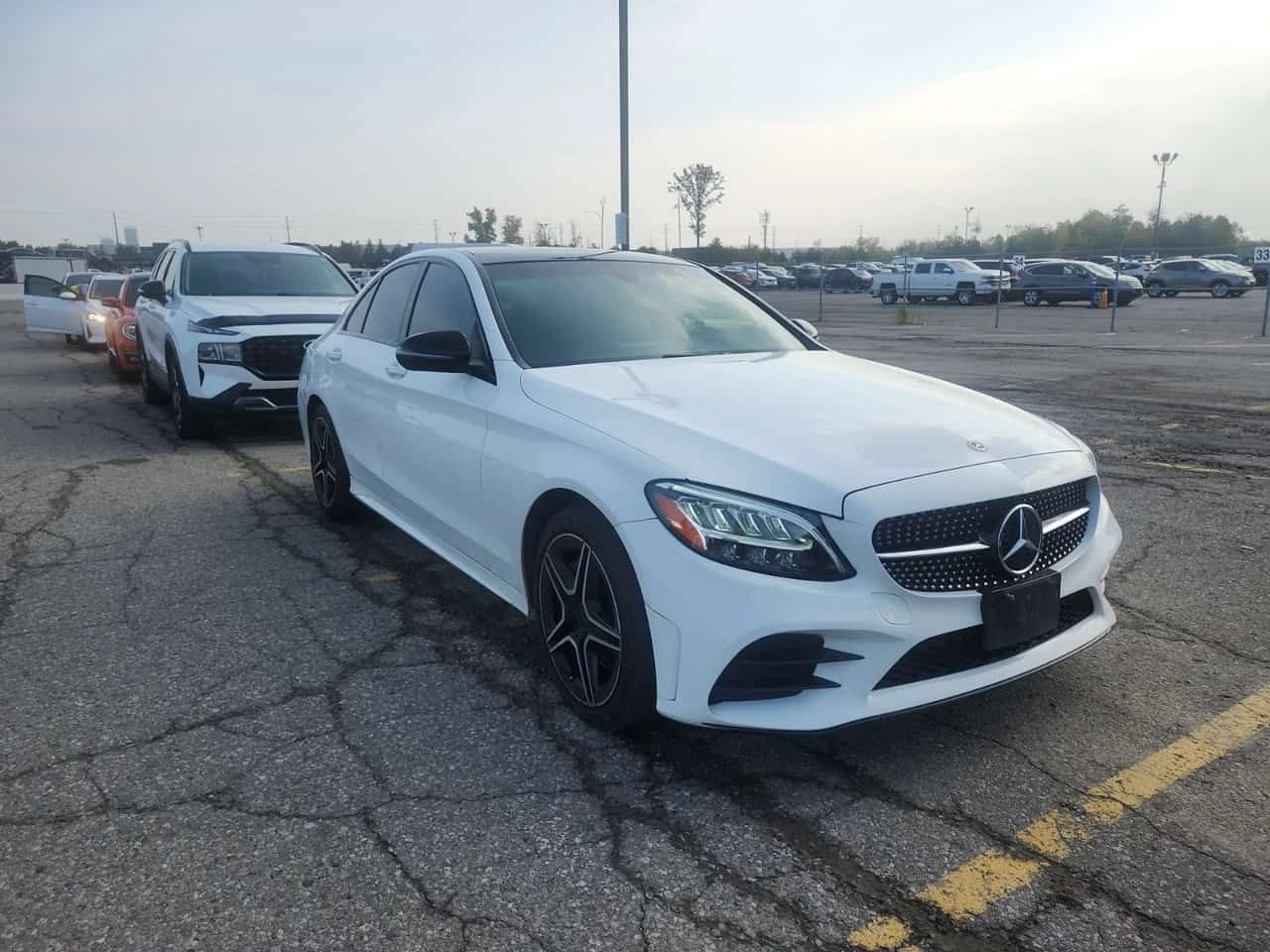 Mercedes-Benz C 300 2019 4MATIC * ПОДГРЕВ * ОТ ПРЕДСТАВИТЕЛСТВО - изображение 2