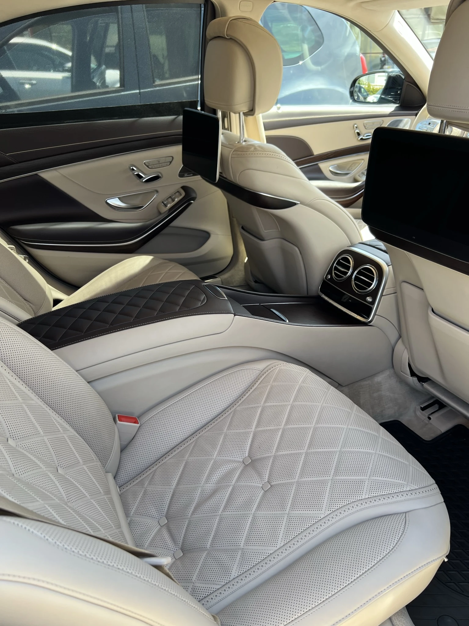 Mercedes-Benz S 560, снимка 7 - Автомобили и джипове - 53967900