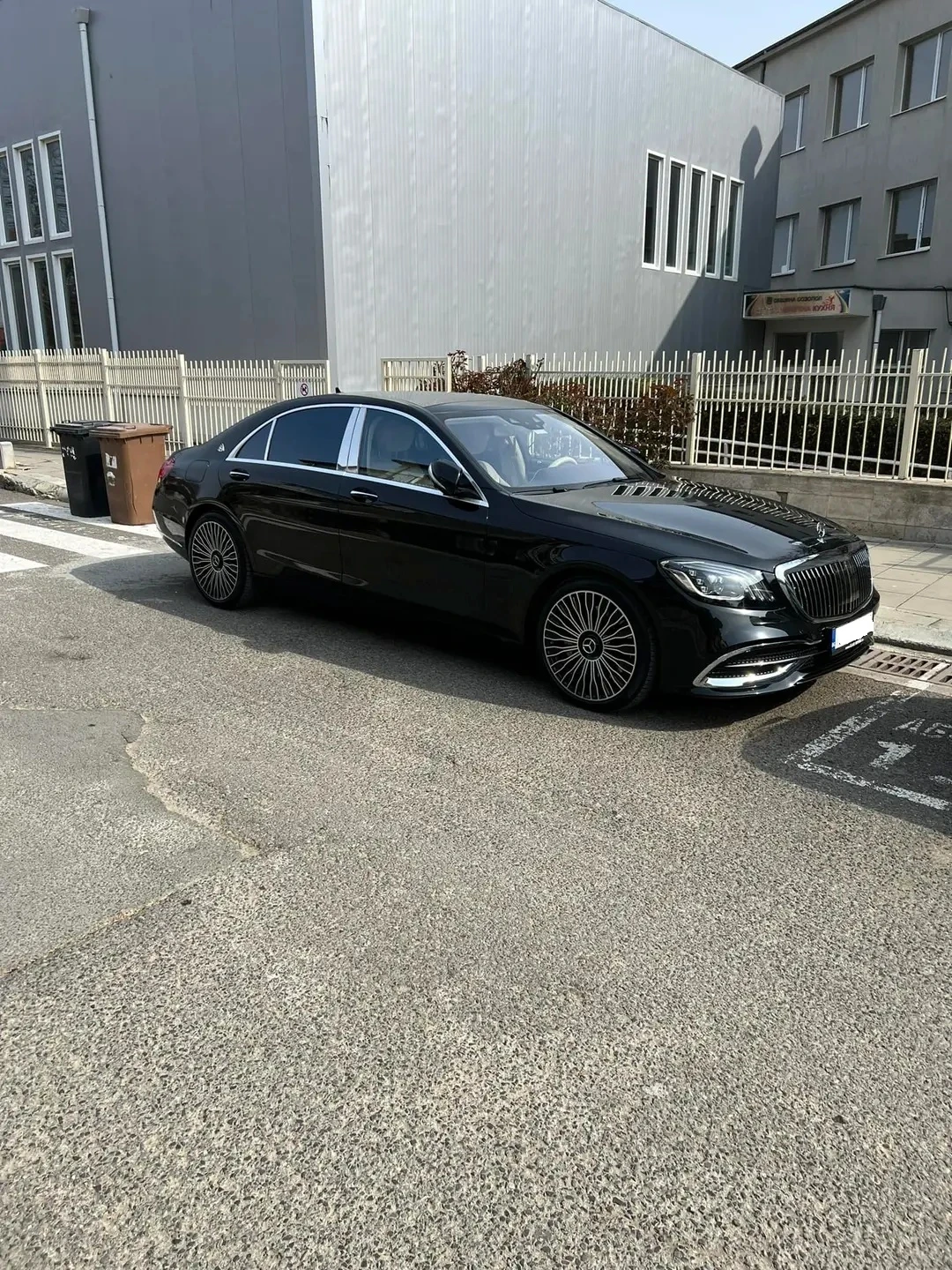 Mercedes-Benz S 560