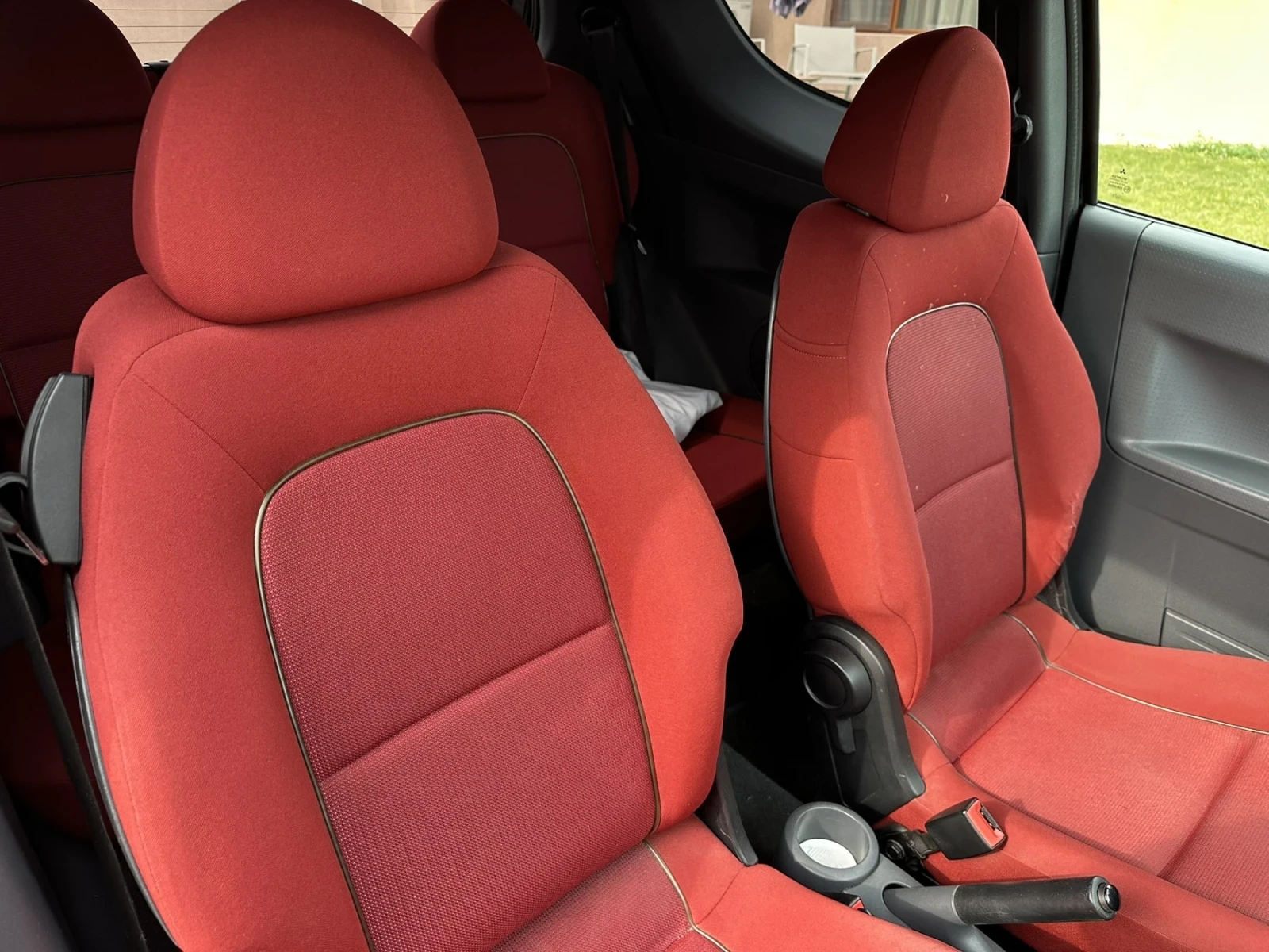 Mitsubishi Colt 1.3 , снимка 9 - Автомобили и джипове - 54006340