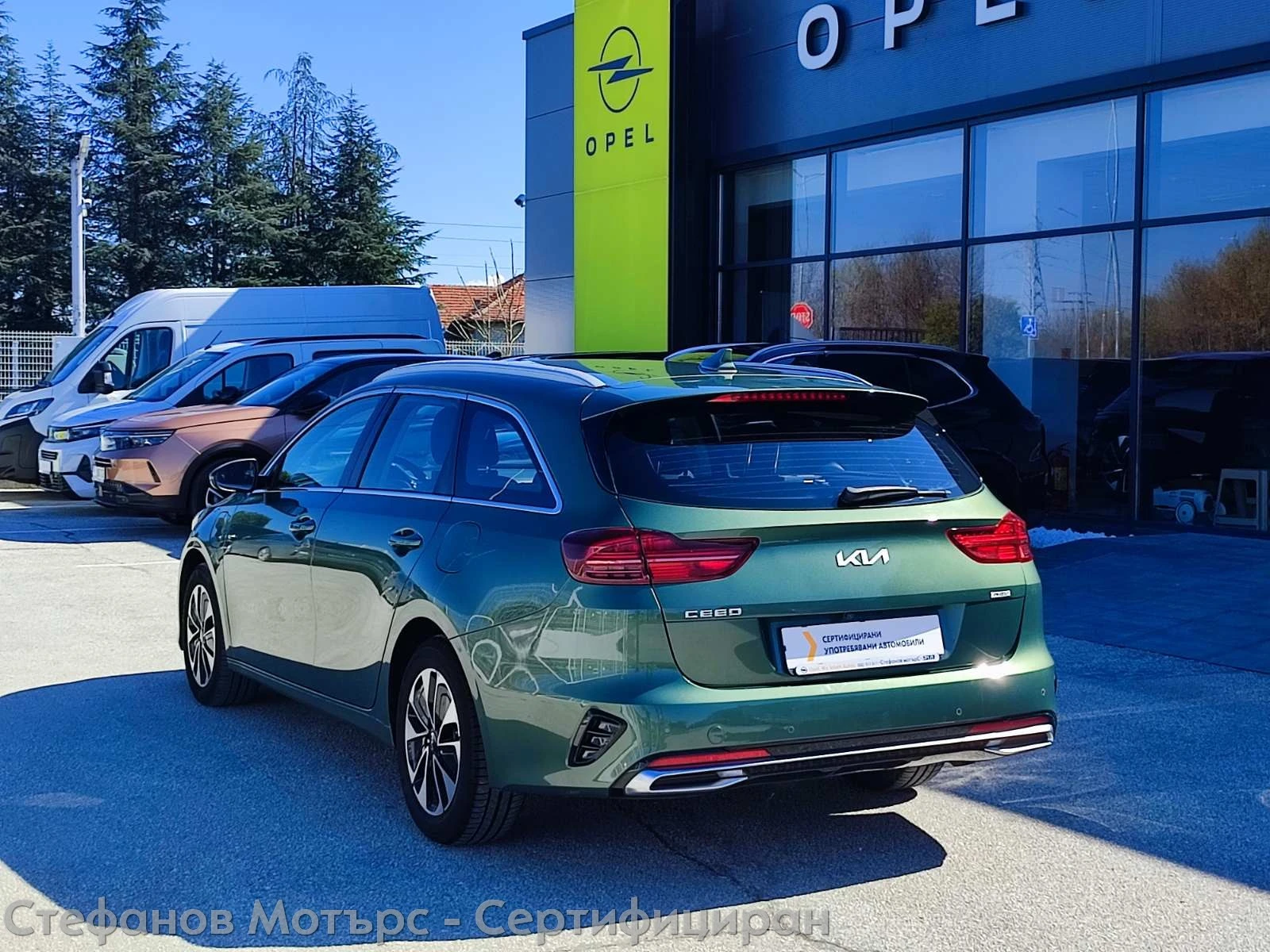 Kia Ceed Vision 1.6 GDI Plug-in-Hybrid (141hp) AT6, снимка 8 - Автомобили и джипове - 54122370