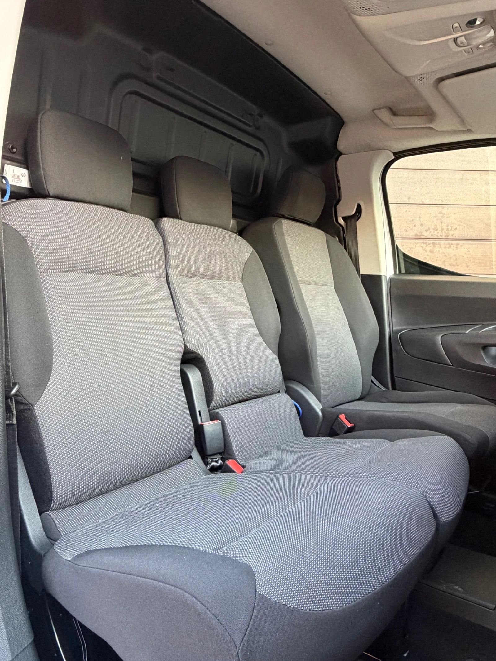 Peugeot Partner 1.5d-102ps-3����� AppleCarPlay \ AndroidAuto | Mobile.bg � ����������� 8