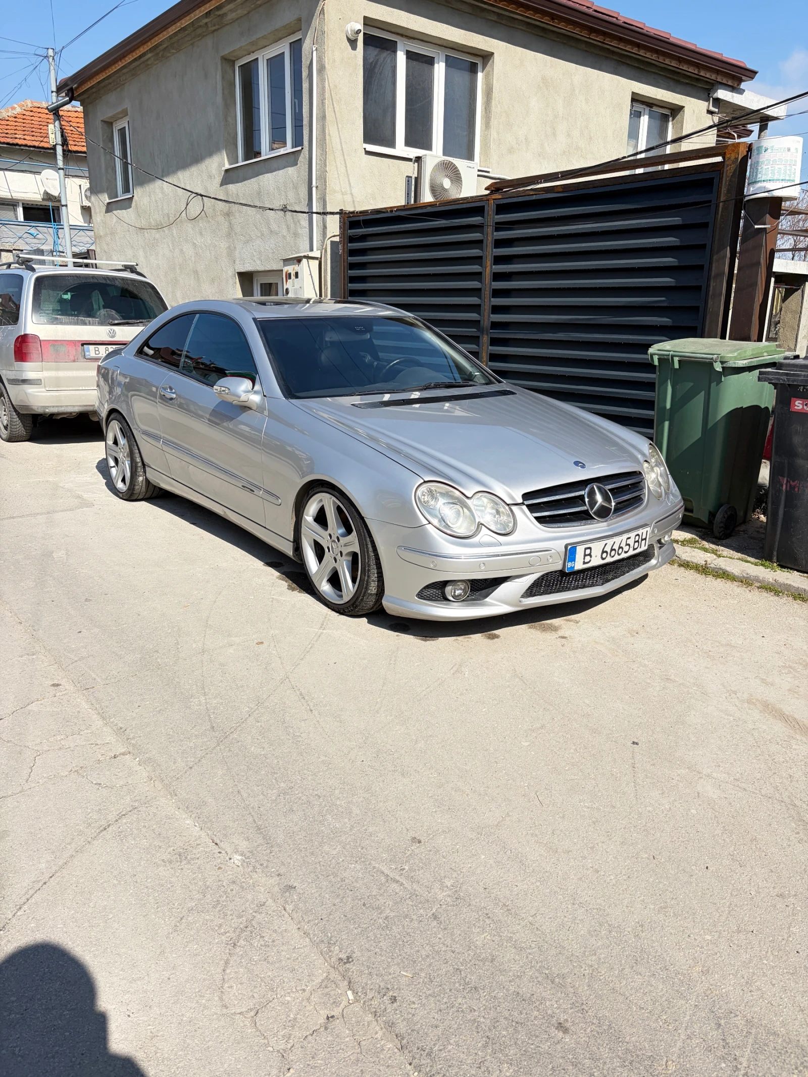 Mercedes-Benz CLK W209, снимка 2 - Автомобили и джипове - 54398492