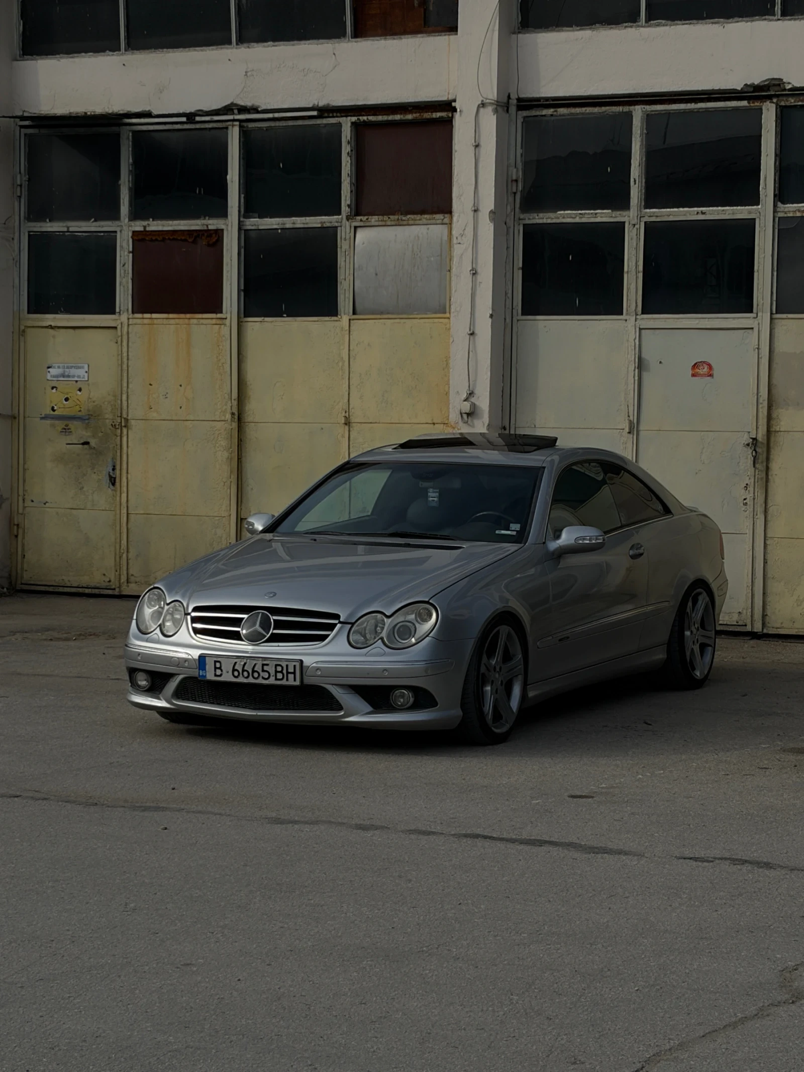 Mercedes-Benz CLK W209, снимка 7 - Автомобили и джипове - 54398492