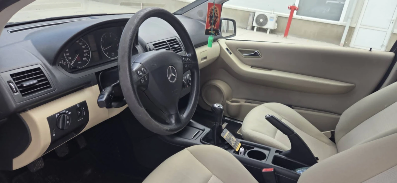Mercedes-Benz A 150, снимка 10 - Автомобили и джипове - 54608607