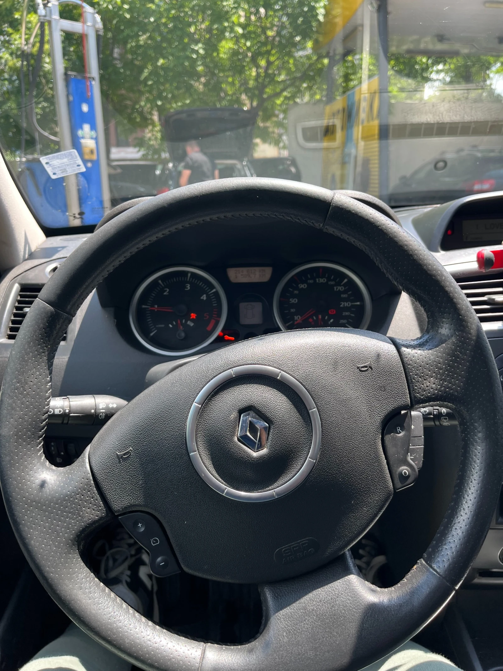 Renault Megane, снимка 4 - Автомобили и джипове - 54809066