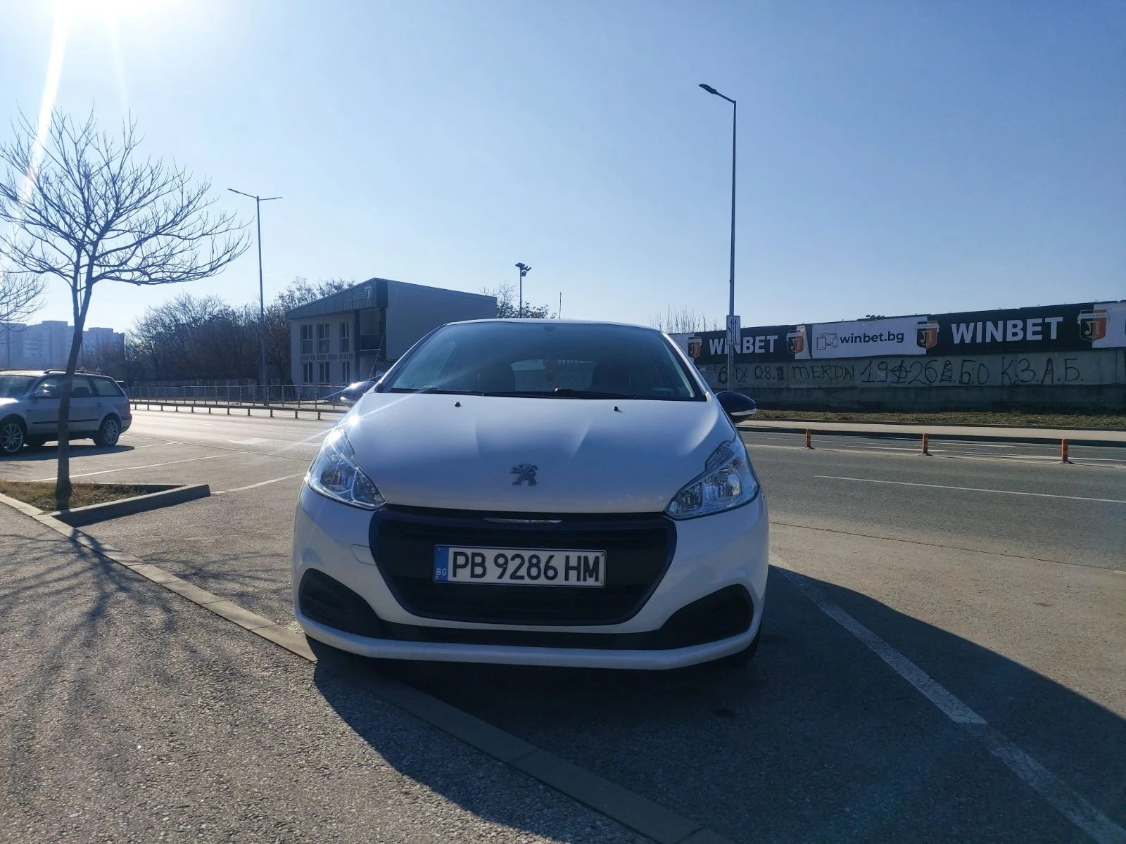 Peugeot 208 Pure Tech, снимка 4 - Автомобили и джипове - 55555342