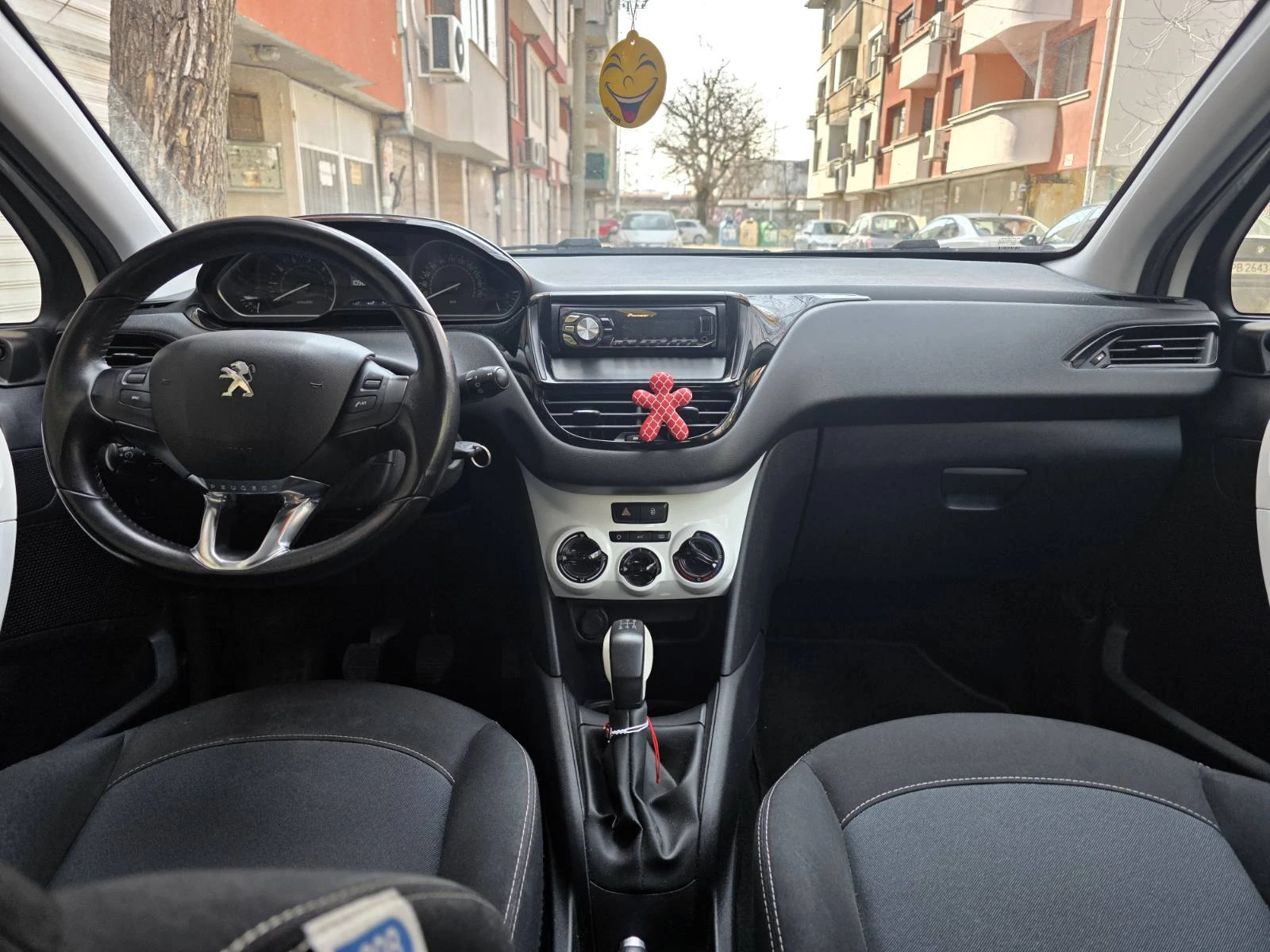 Peugeot 208 Pure Tech, снимка 10 - Автомобили и джипове - 55555342