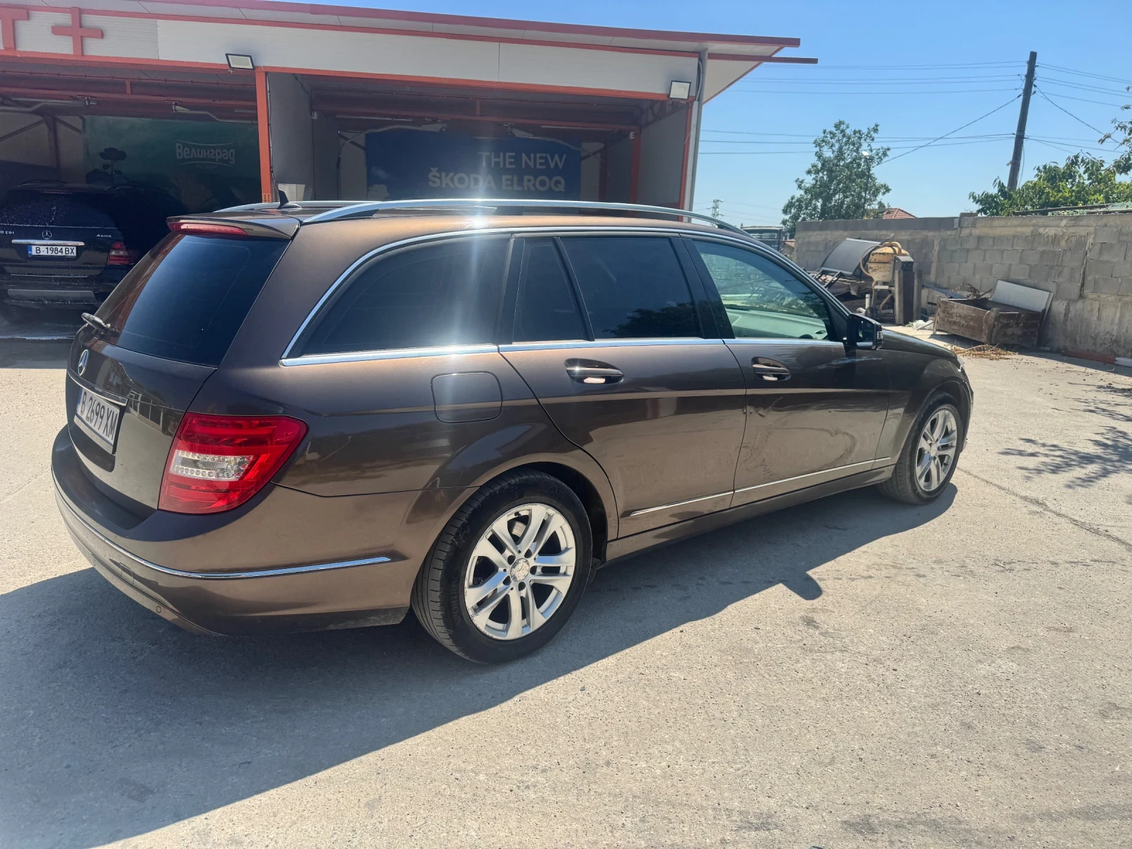 Mercedes-Benz C 200 Avantgarde, снимка 4 - Автомобили и джипове - 55705799
