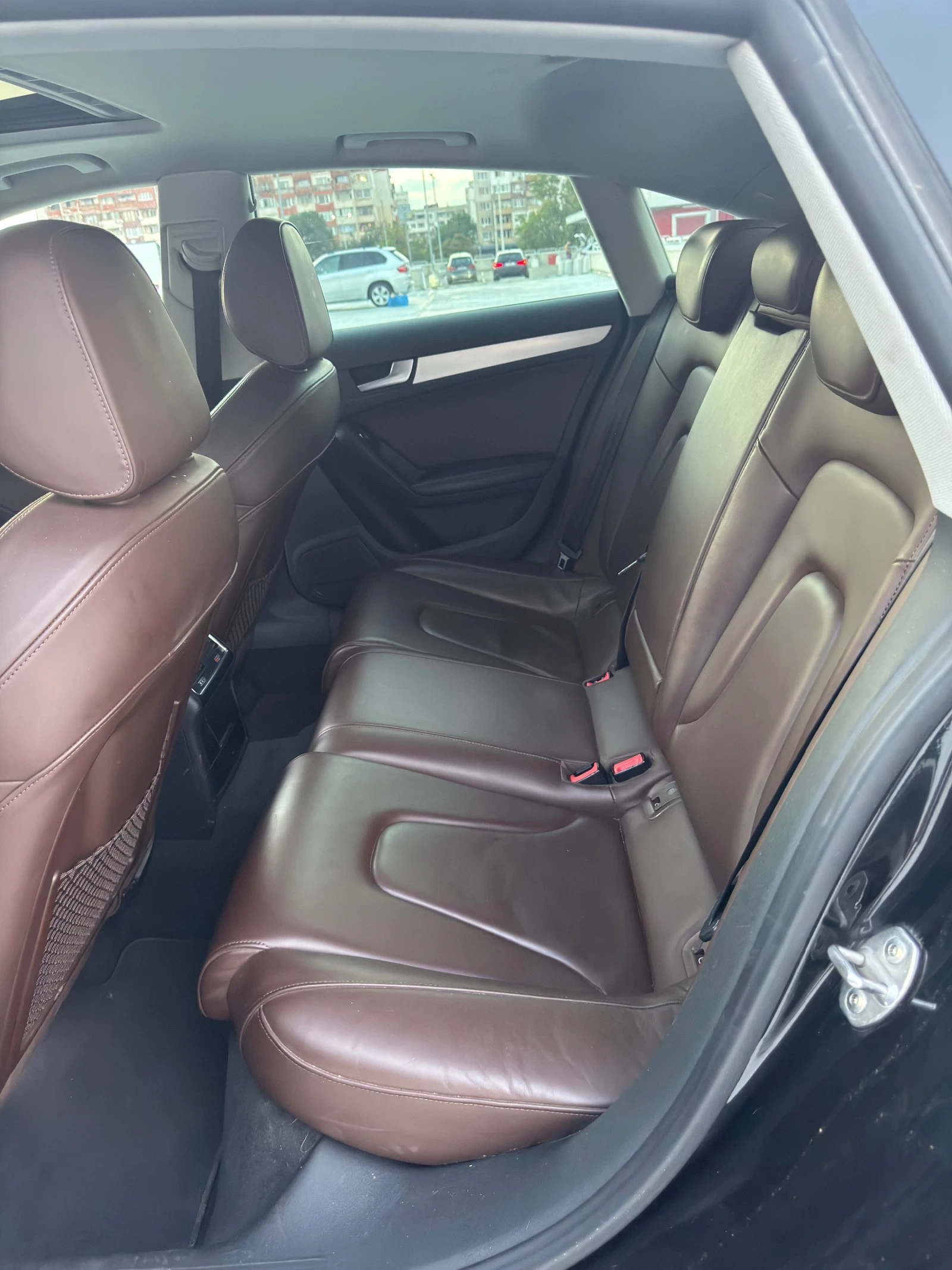 Audi A5 Facelift/S-Line/Подгрев/Carplay/Люк/Гаражен, снимка 11 - Автомобили и джипове - 55802519