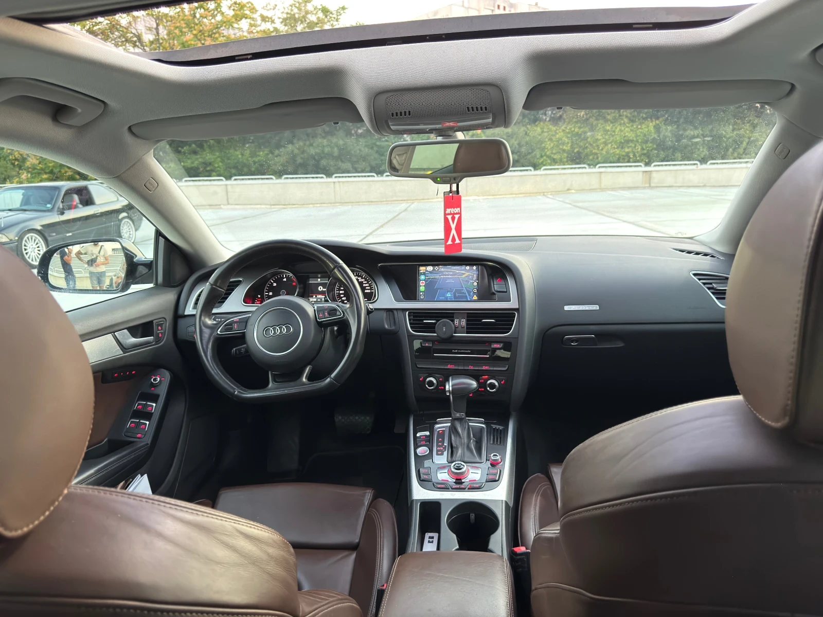 Audi A5 Facelift/S-Line/Подгрев/Carplay/Люк/Гаражен, снимка 8 - Автомобили и джипове - 55802519