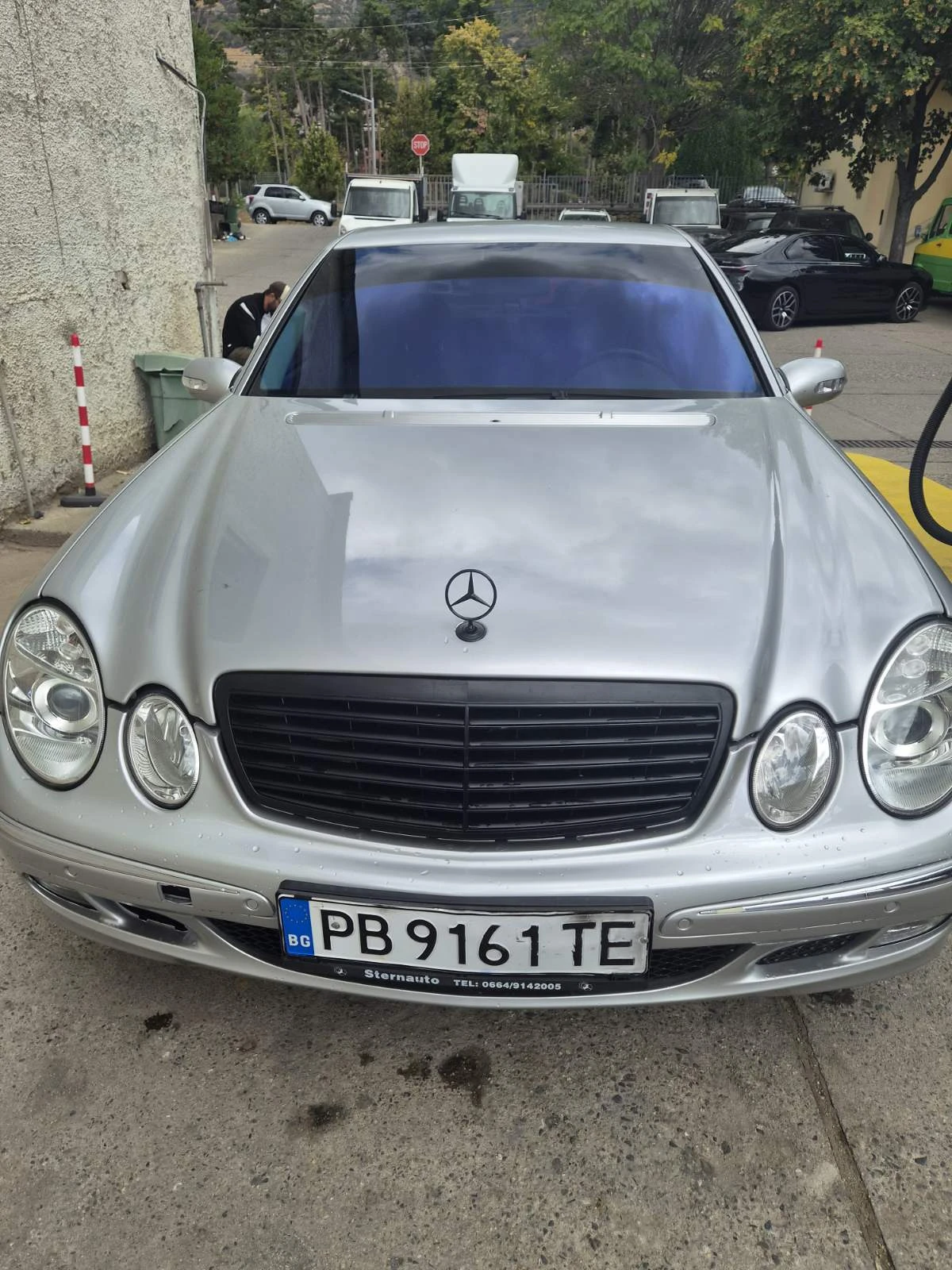 Mercedes-Benz E 280, снимка 2 - Автомобили и джипове - 56210694