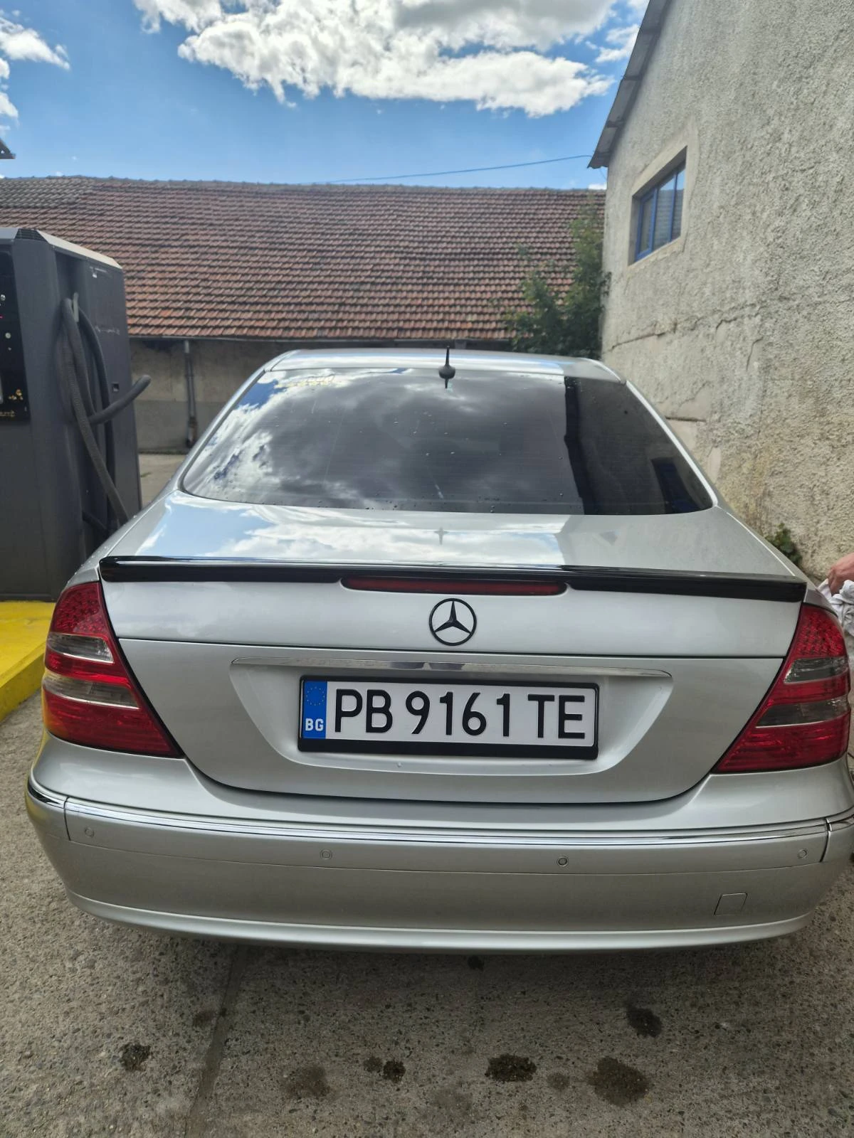 Mercedes-Benz E 280, снимка 4 - Автомобили и джипове - 56210694