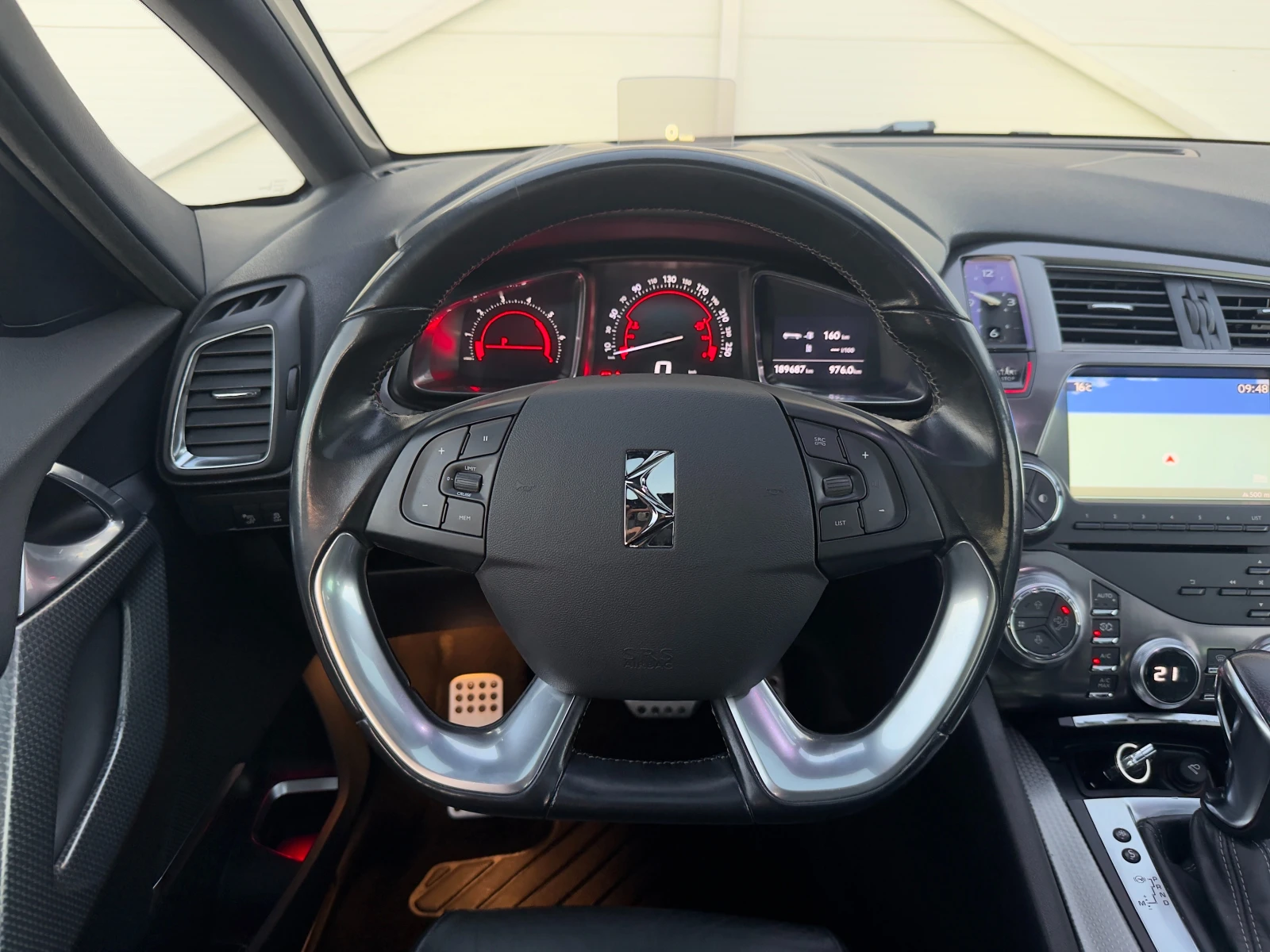 Citroen DS5 2.0HDI Автомат/Панорама/Head-up/Full/Лизинг, снимка 13 - Автомобили и джипове - 56305151