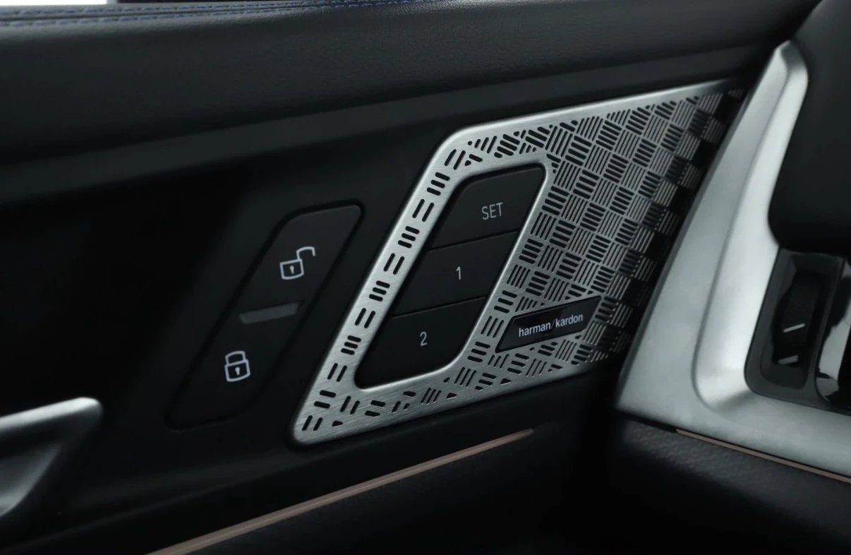 BMW 2 Active Tourer 218d AT M Sport, Full Opt, �������� �� 2031 | Mobile.bg � ����������� 12